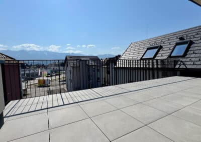 88m² Penhousewohnung mit Ost-Süd-und Westbalkon zu mieten!